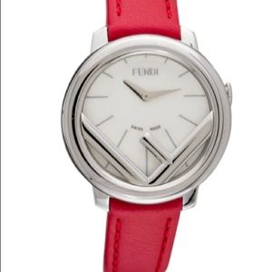 FENDI
Run Away Women's  Watch